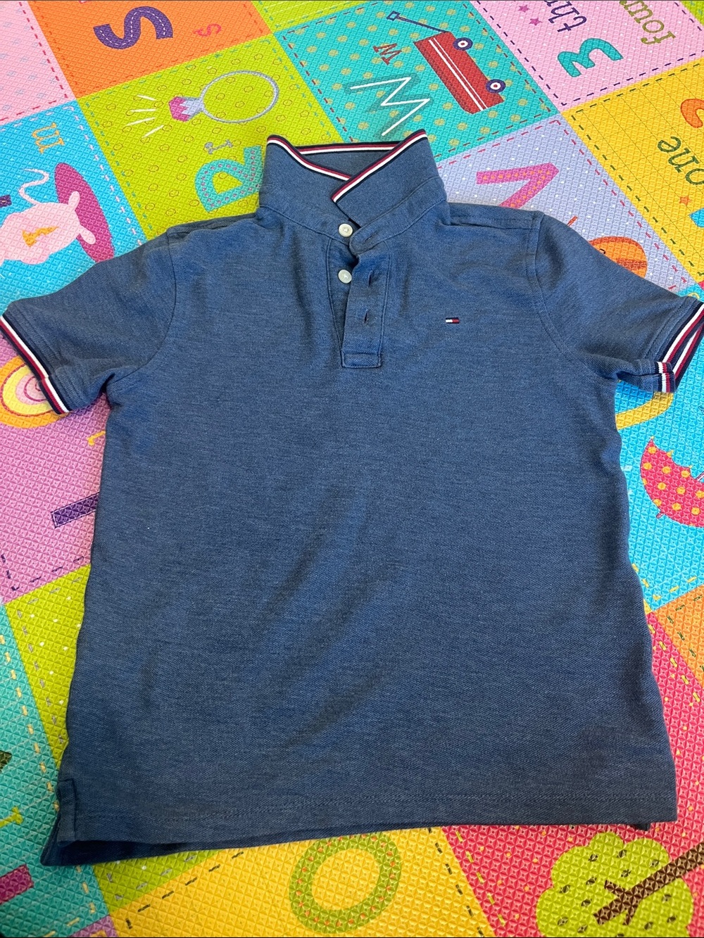 tommy polo shirt kids size M  blue